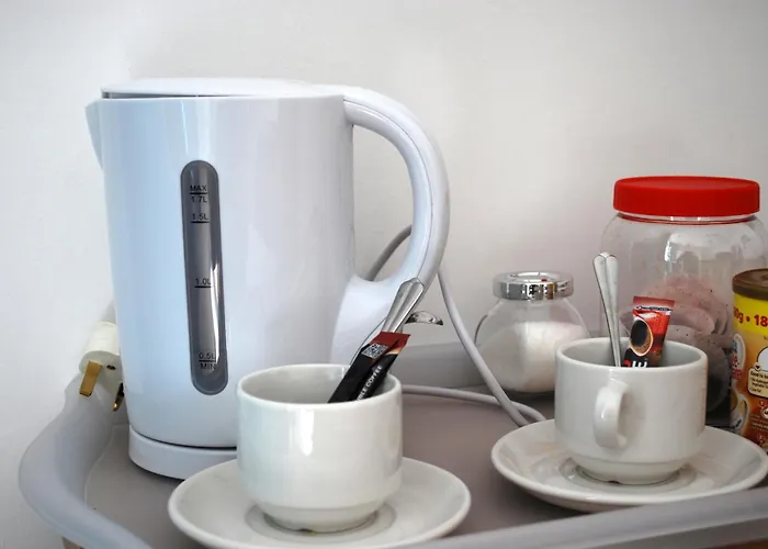 Clift Guest House Bristol